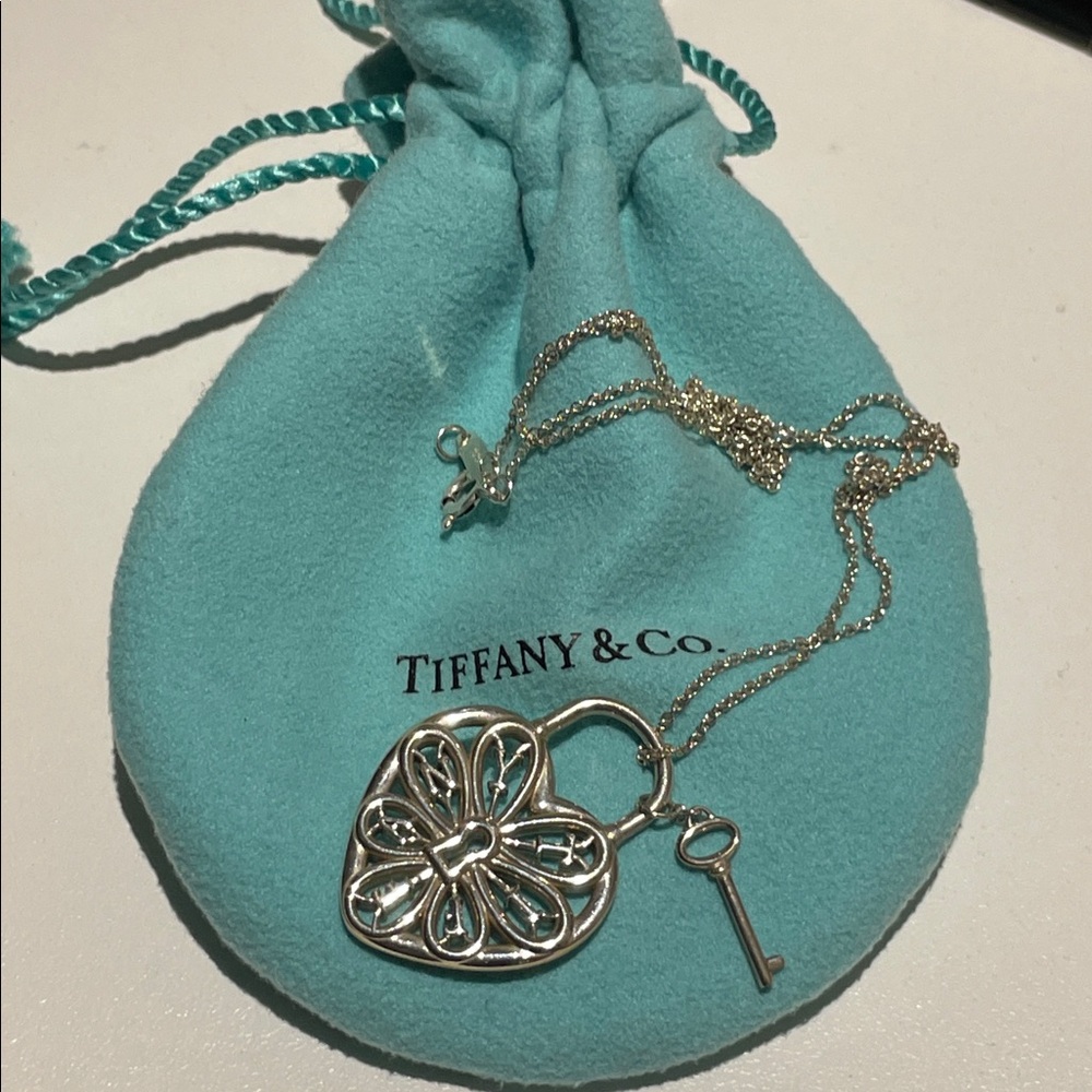 Tiffany & Co Sterling Silver Filigree Heart Lock & Key Pendant Necklace.